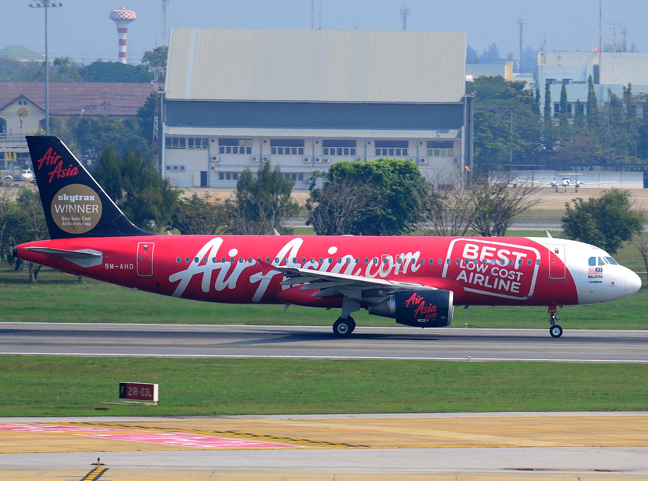 9M-AHO - A320-216 - AirAsia - DMK - 04-02-2013