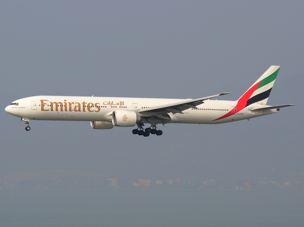 A6-EBY - 777-36N(ER) - Emirates - HKG - 23-01-2013