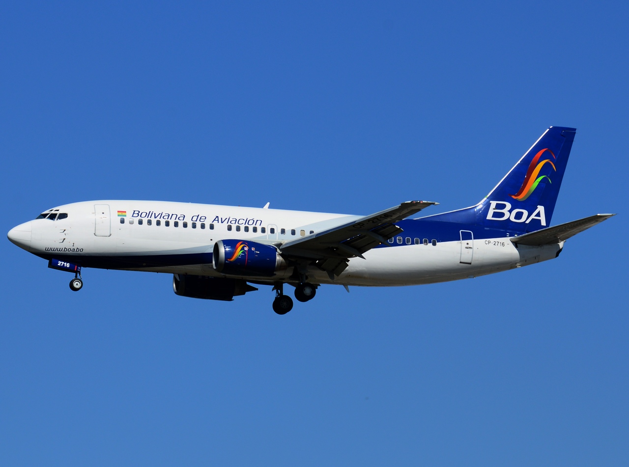 CP-2716 - 737-3Q8 - Boliviana de Aviacion (BoA) - GRU - 05-06-2013