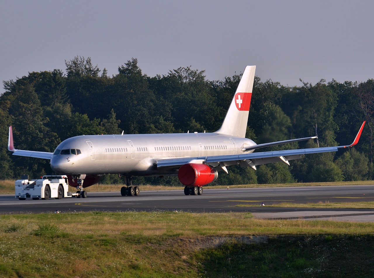 HB-IEE - 757-23A(WL) - PrivatAir - HHN - 22-08-2013