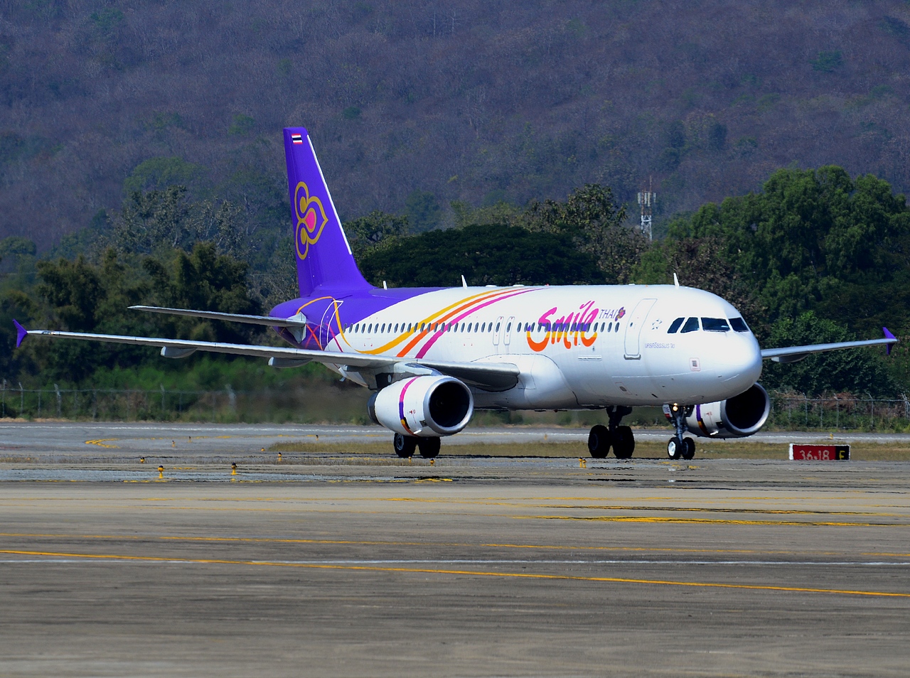 HS-TXE - A320-232 - Thai Smile - CNX - 04-02-2013