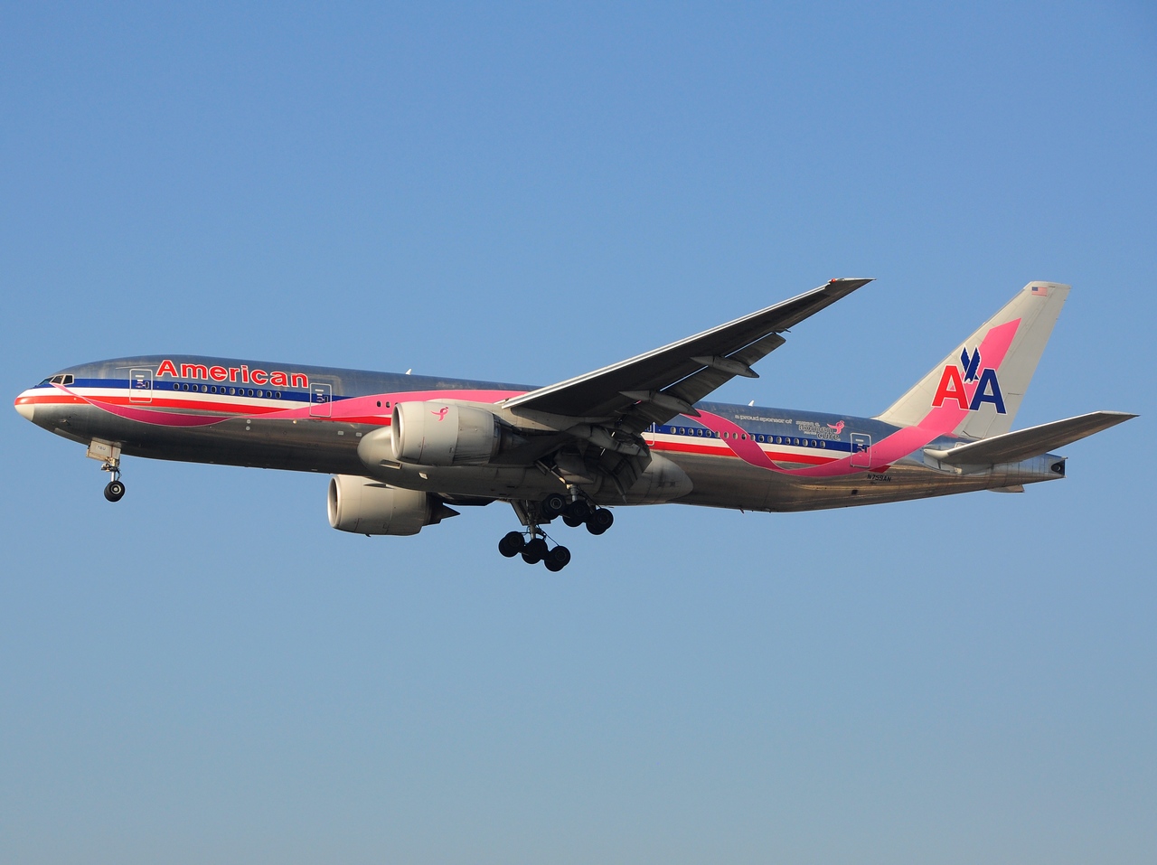 N759AN - 777-223(ER) - American Airlines - GRU - 07-06-2013