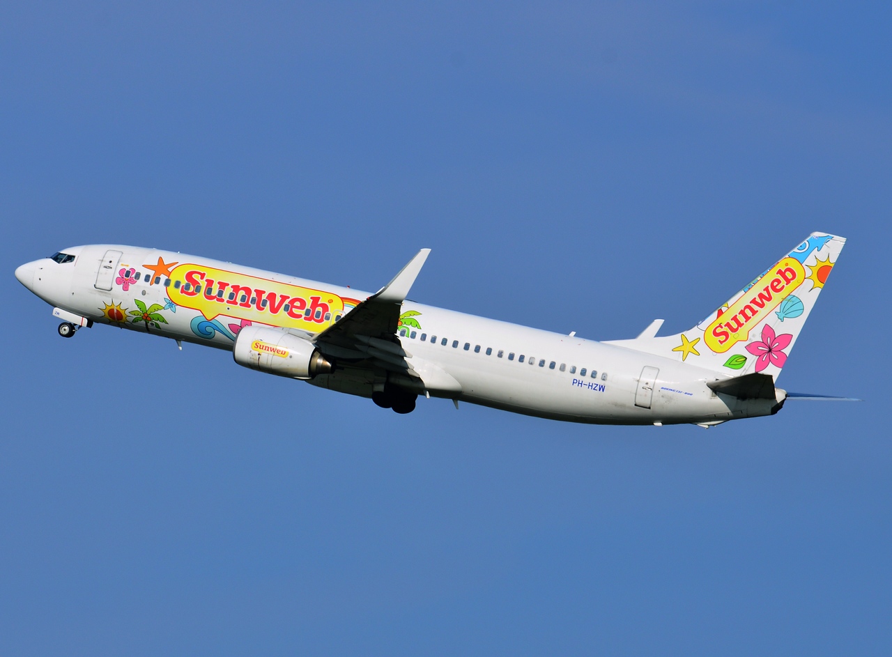 PH-HZW - 737-8K2(WL) - Transavia - AMS - 07-07-2013