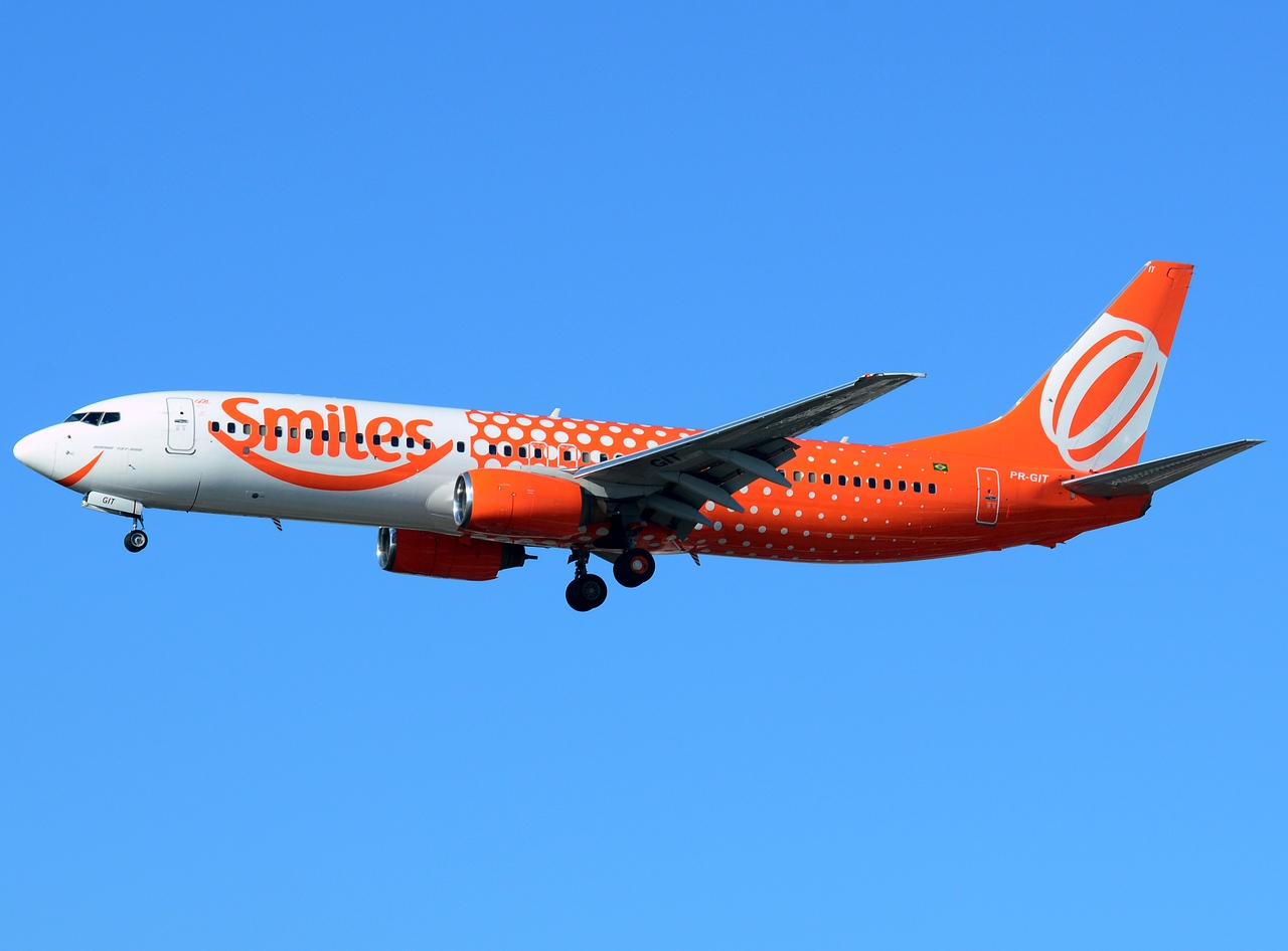 PR-GIT - 737-809 - GOL _ Linhas Aereas Inteligentes - GRU - 06-06-2013