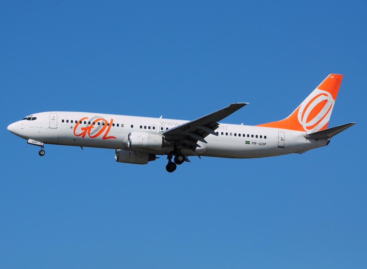 PR-GOP - 737-8BK - GOL _ Linhas Aereas Inteligentes - GRU - 05-06-2013
