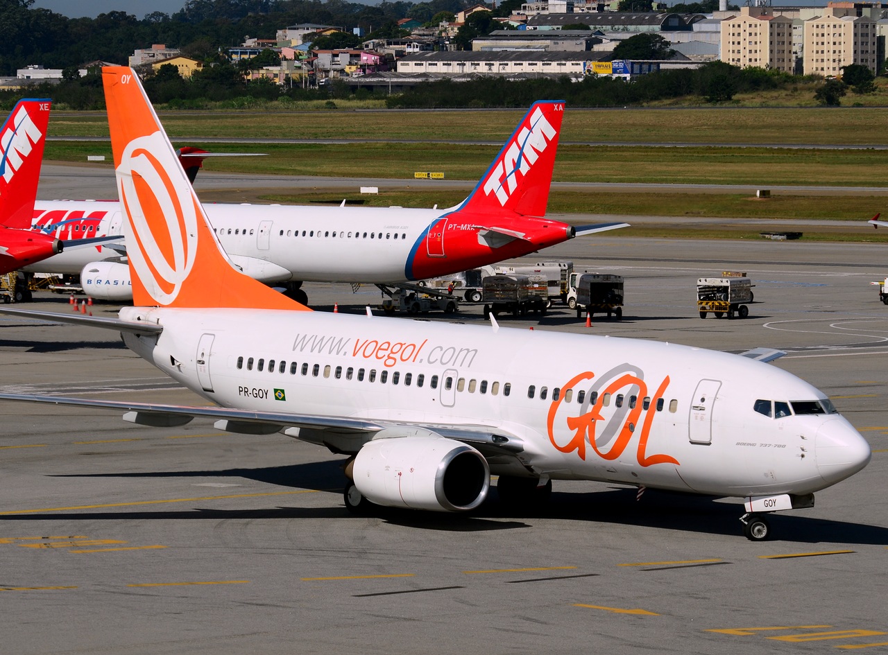PR-GOY - 737-7K9 - GOL _ Linhas Aereas Inteligentes - GRU - 06-06-2013