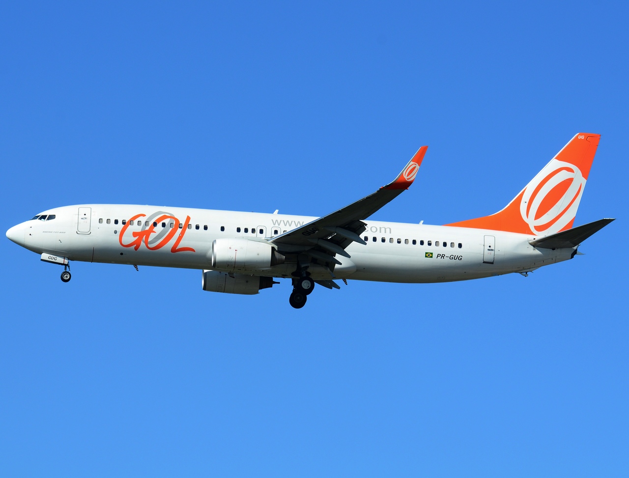 PR-GUG - 737-8EH(WL) - GOL _ Linhas Aereas Inteligentes - GRU - 05-06-2013