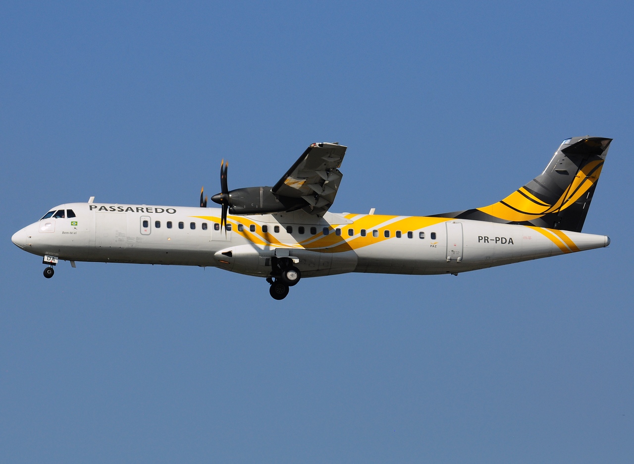 PR-PDA - ATR 72-600 (72-212A) - Passaredo Transportes Aereos - GRU - 07-06-2013