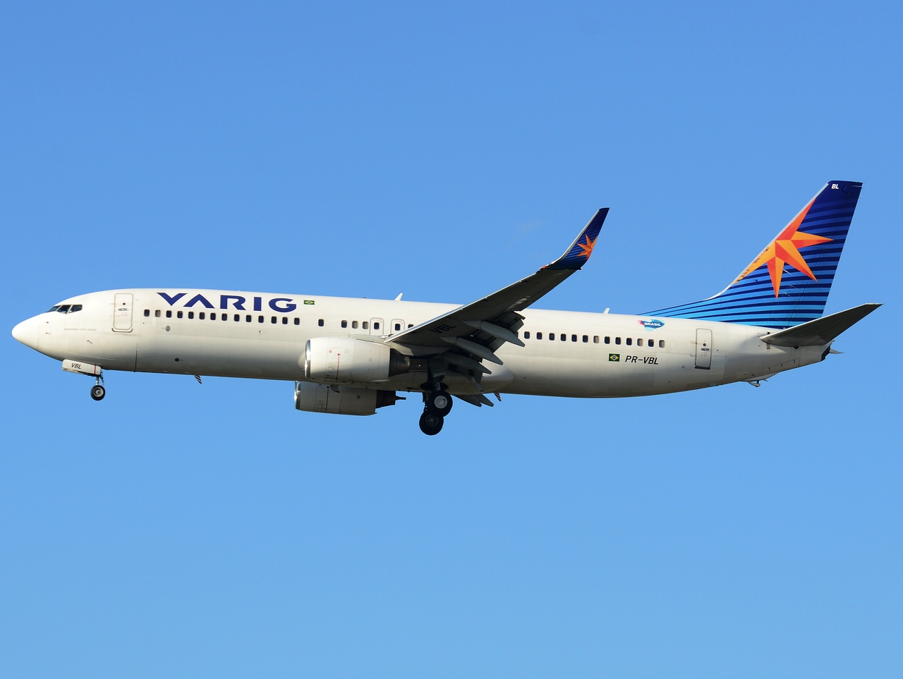 PR-VBL - 737-8EH(WL) - Varig - GRU - 06-06-2013
