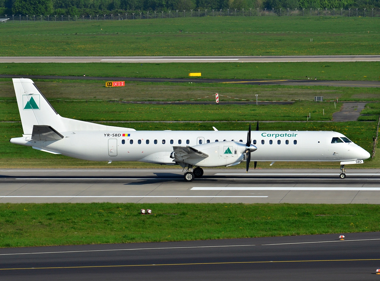 YR-SBD - Saab 2000 - Carpatair - DUS - 06-05-2013