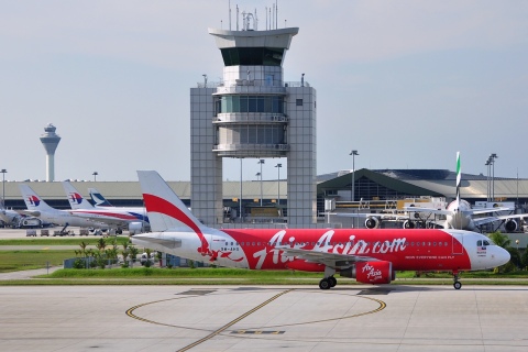 9M-AHS - A320-216 - AirAsia - KUL - 26-01-2013