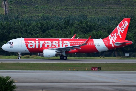 9M-AQQ - A320-216(WL) - AirAsia - KUL - 26-01-2013