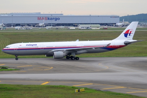 9M-MKJ - A330-322 - Malaysia Airlines - KUL - 26-01-2013
