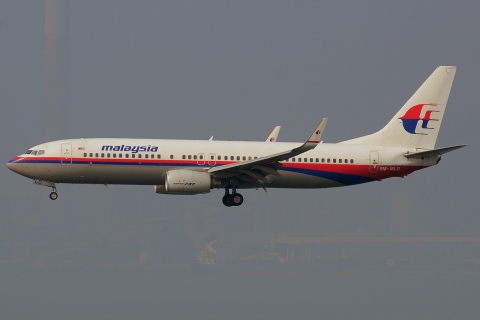 9M-MLD - 737-8GQ(WL) - Malaysia Airlines - HKG - 23-01-2013