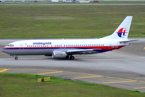 9M-MQB - 737-4H6 - Malaysia Airlines - KUL - 26-01-2013