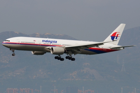 9M-MRI - 777-2H6(ER) - Malaysia Airlines - HKG - 05-02-2013