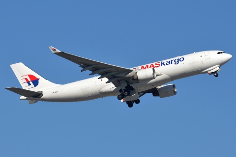 9M-MUA - A330-200F - Malaysia Airlines - HKG - 22-01-2013