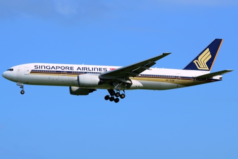 9V-SQM - 777-212(ER) - Singapore Airlines - SIN - 27-01-2013