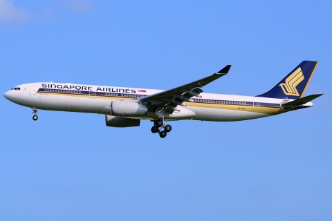 9V-STP - A330-343 - Singapore Airlines - SIN - 27-01-2013