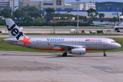 9V-VLF - A320-232 - Jetstar Asia - SIN - 29-01-2013