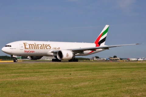 A6-EFH - 777-F1H - Emirates - AMS - 07-07-2013