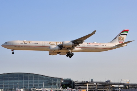 A6-EHF - A340-642 - Etihad Airways - LHR - 11-07-2013