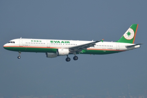 B-16202 - A321-211 - EVA Air - HKG - 23-01-2013
