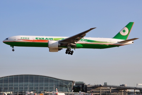 B-16703 - 777-35E(ER) - EVA Air - LHR - 11-07-2013