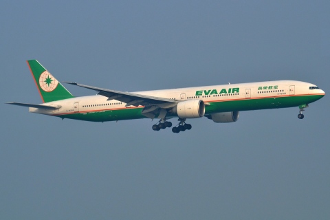 B-16709 - 777-35E(ER) - EVA Air - HKG - 23-01-2013