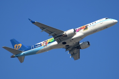 B-16829 - ERJ-190-AR (ERJ-190-100 IGW) - Mandarin Airlines - HKG - 22-01-2013