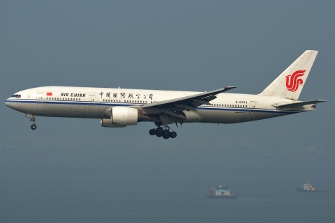 B-2066 - 777-2J6 - Air China - HKG - 23-01-2013