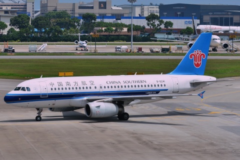 B-6241 - A319-132 - China Southern Airlines - SIN - 29-01-2013