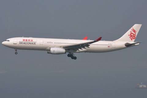 B-HLA - A330-342 - Dragonair - HKG - 23-01-2013