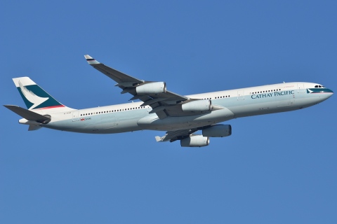 B-HXB - A340-313 - Cathay Pacific Airways - HKG - 22-01-2013
