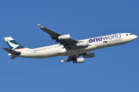 B-HXG - A340-313 - Cathay Pacific Airways - HKG - 22-01-2013