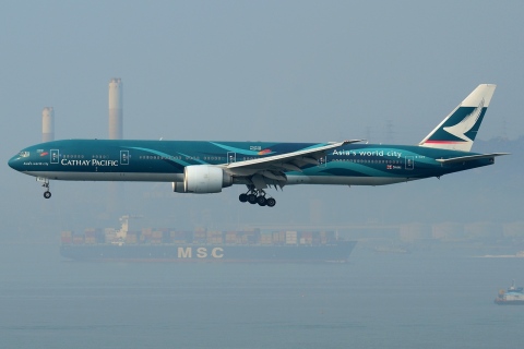 B-KPF - 777-367(ER) - Cathay Pacific Airways - HKG - 23-01-2013