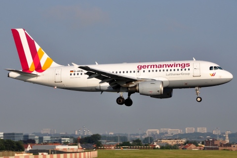 D-AKNL - A319-112 - Germanwings - BRU - 10-07-2013