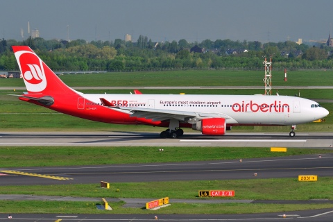 D-ALPI - A330-223 - Air Berlin - DUS - 06-05-2013
