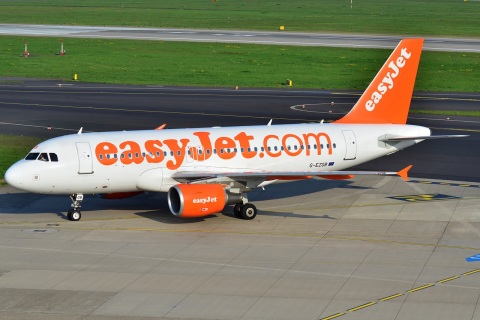 G-EZGB - A319-111 - easyJet - DUS - 06-05-2013
