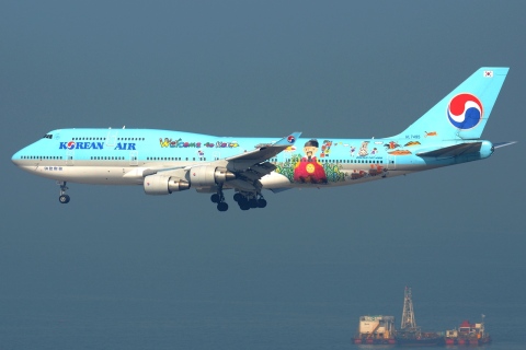 HL7495 - 747-4B5 - Korean Air Lines - HKG - 22-01-2013
