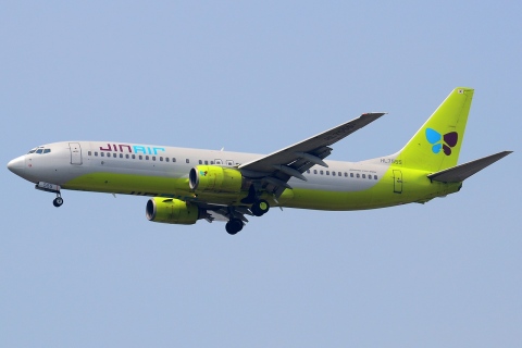 HL7555 - 737-86N - Jin Air - BKK - 02-02-2013