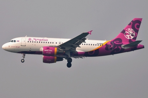 JU-8888 - A319-112 - MIAT _ Mongolian Airlines - HKG - 23-01-2013
