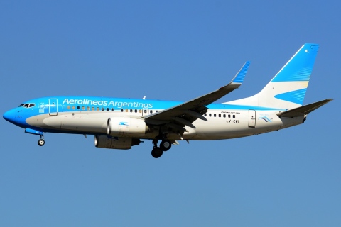 LV-CWL - 737-7Q8(WL) - Aerolineas Argentinas - GRU - 05-06-2013