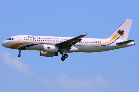 LZ-BHG - A320-232 - Myanmar Airways International - SIN - 27-01-2013