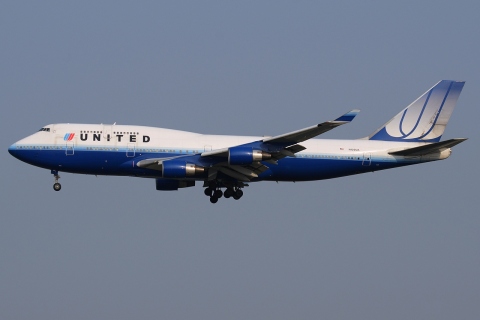 N120UA - 747-422 - United Airlines - PEK - 21-09-2013