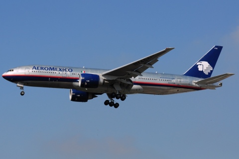 N745AM - 777-2Q8(ER) - Aeromexico - GRU - 07-06-2013