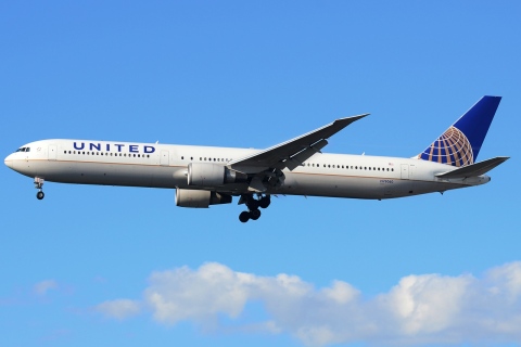N78060 - 767-424(ER) - United Airlines - GRU - 06-06-2013