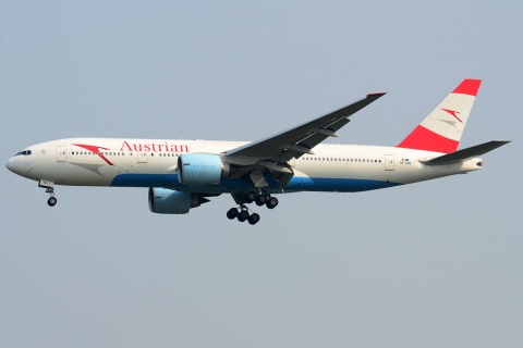 OE-LPB - 777-2Z9(ER) - Austrian Airlines - BKK - 01-02-2013