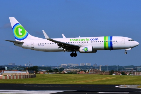 PH-HZK - 737-8K2(WL) - Transavia - BRU - 10-07-2013