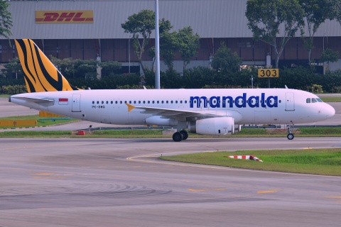 PK-RMQ - A320-232 - Mandala Airlines - SIN - 29-01-2013
